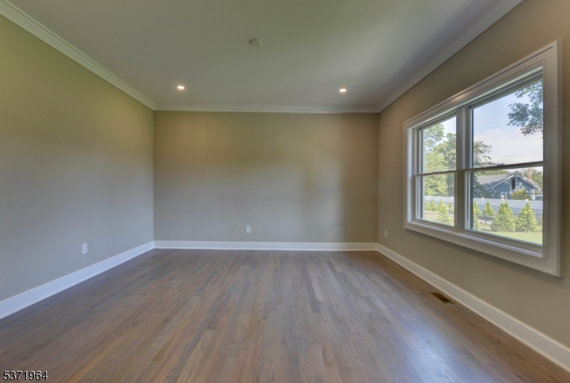 Pequannock Twp., New Jersey 07444, United States, 5 Bedrooms Bedrooms, ,5 BathroomsBathrooms,Residential,Coming Soon,175329