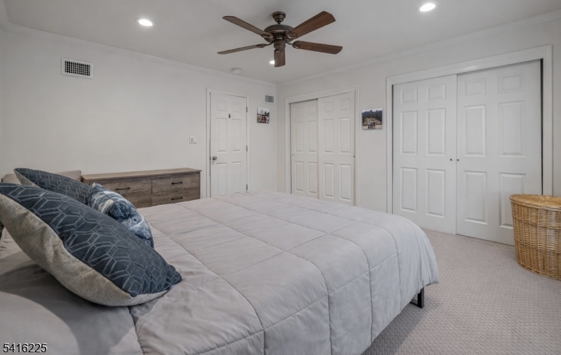 Inwood At Great Notch - Residential