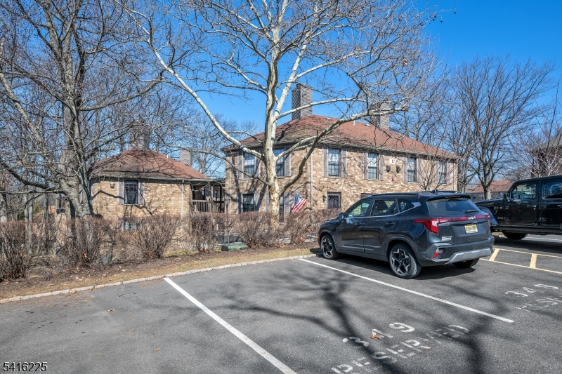 Inwood At Great Notch - Residential