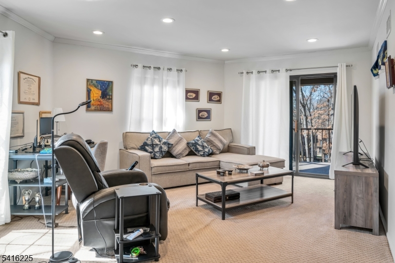 Inwood At Great Notch - Residential