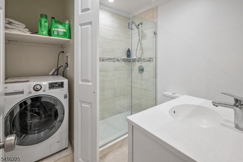 Inwood At Great Notch - Residential