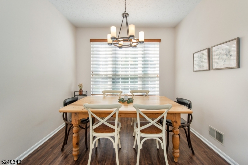 Rose Arbor - Residential