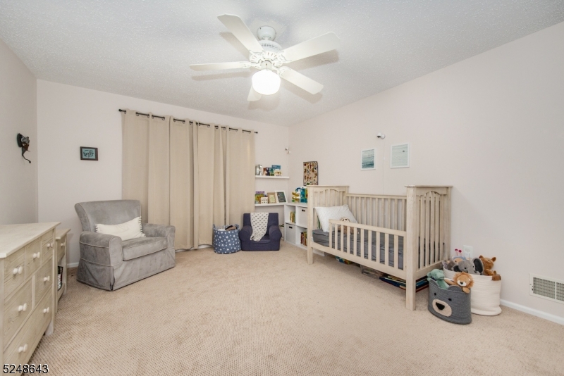 Rose Arbor - Residential