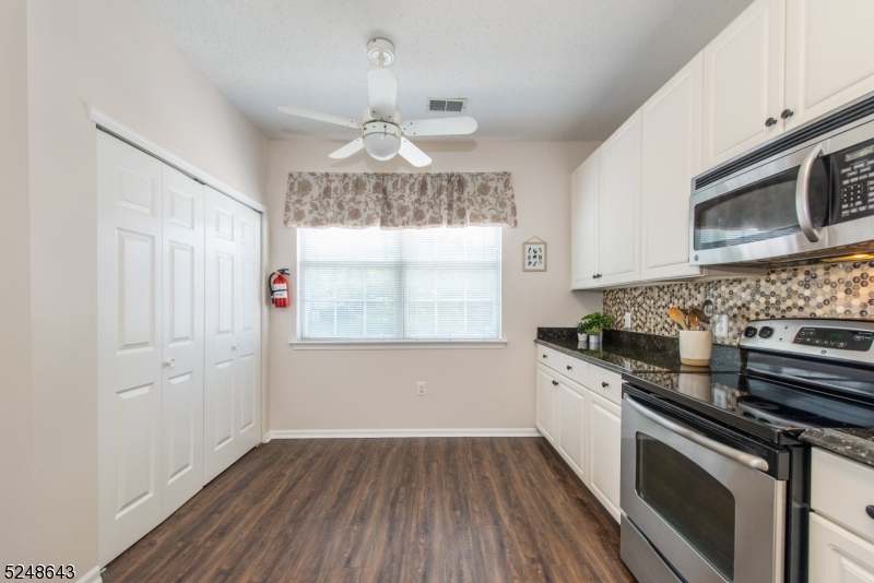 Rose Arbor - Residential