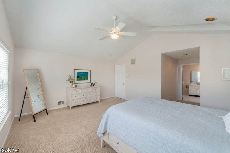 Rose Arbor - Residential