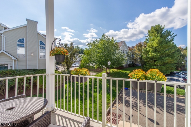 Rose Arbor - Residential