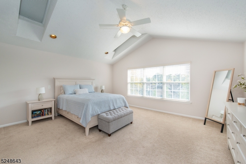 Rose Arbor - Residential