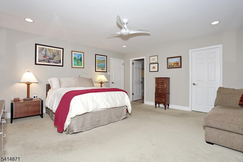 INDIAN FIELD - Residential