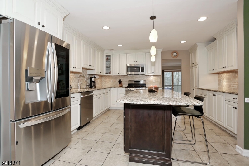 INDIAN FIELD - Residential