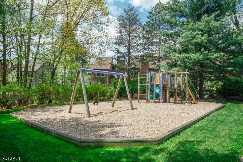 INDIAN FIELD - Residential