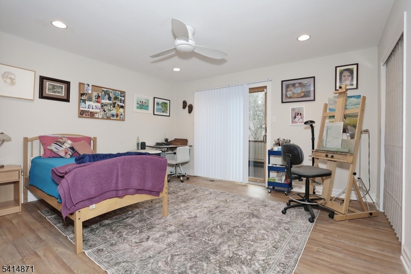 INDIAN FIELD - Residential