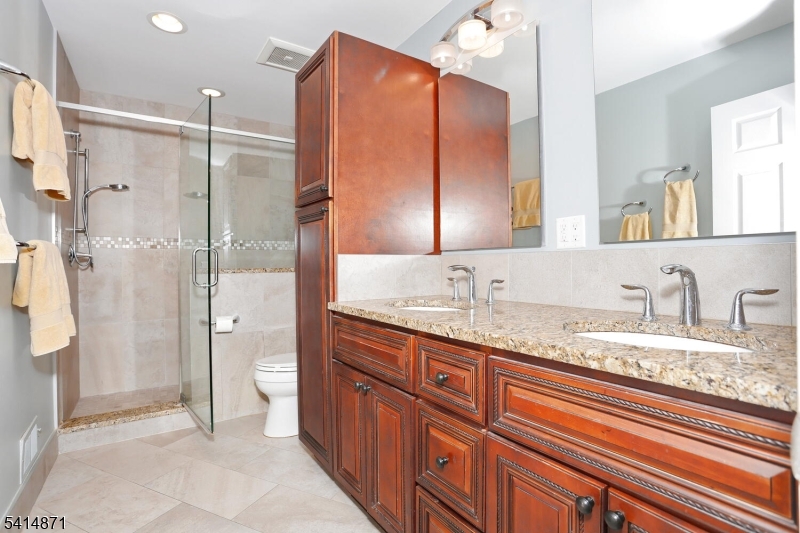 INDIAN FIELD - Residential