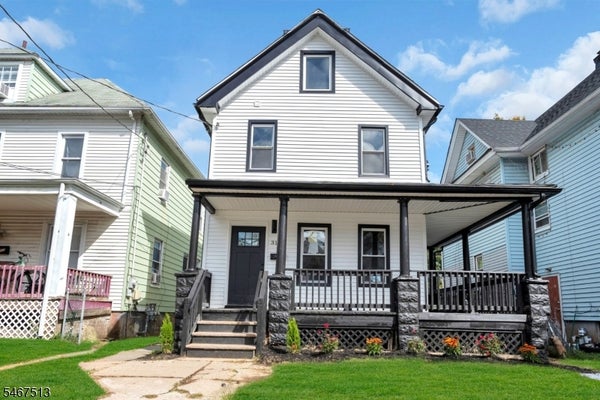 317 LEE PL, PLAINFIELD, NJ 07063 - Image 6fbc5bb461b2e34fb76053ebb5e5cfa9/3699795034