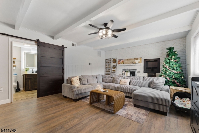 Lake Neepaulin - Residential