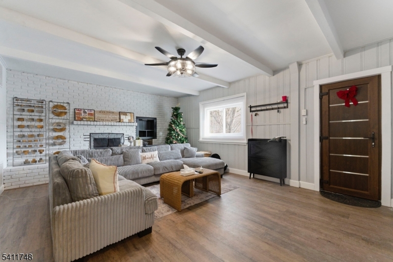 Lake Neepaulin - Residential