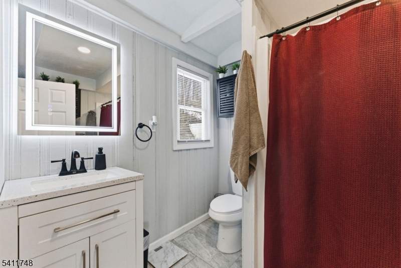 Lake Neepaulin - Residential