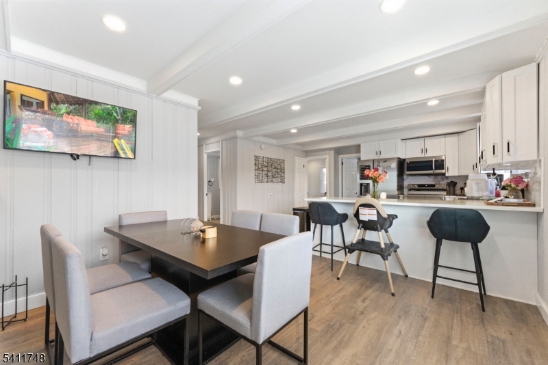 Lake Neepaulin - Residential