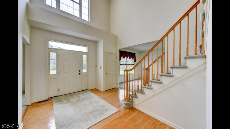 27 Suydam Rd