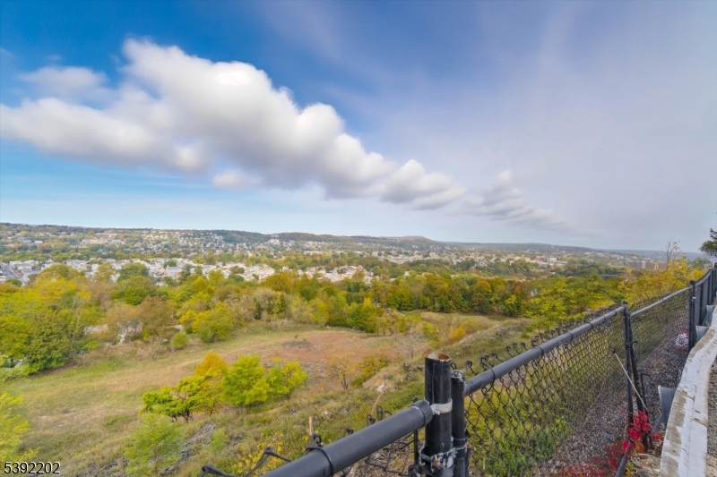 Garret Heights - Residential