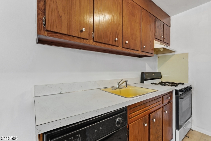 Parkway House - Residential