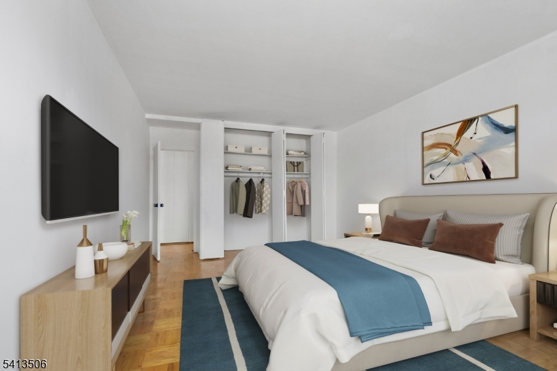 Parkway House - Residential