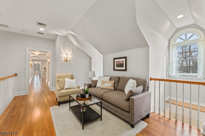 Hartshorn - Residential