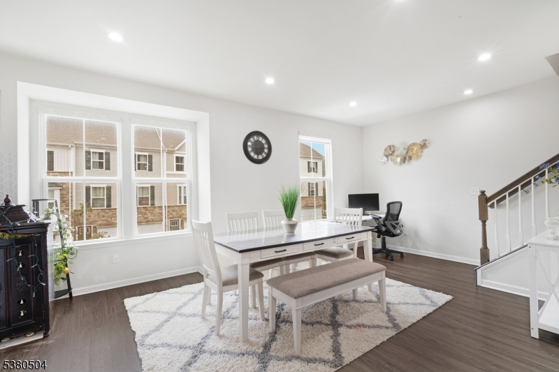 Mountain Ridge Estates - Residential Lease