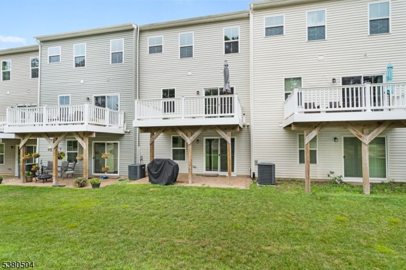 Mountain Ridge Estates - Residential Lease