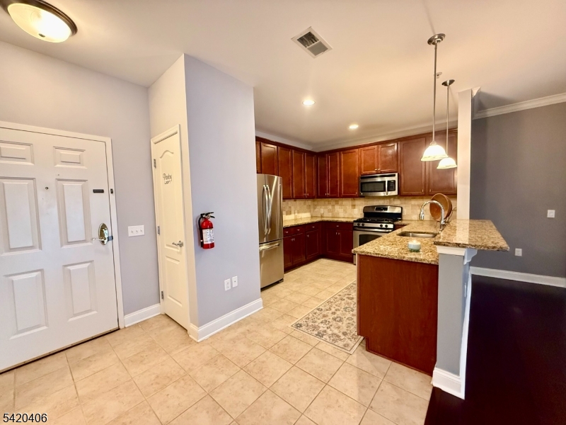 The Grande at Riverdale - Residential