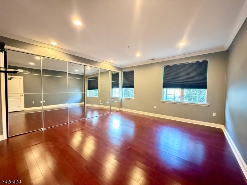 The Grande at Riverdale - Residential