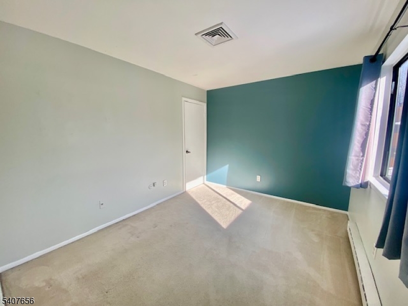 OVERLOOK VILLAGE - Residential