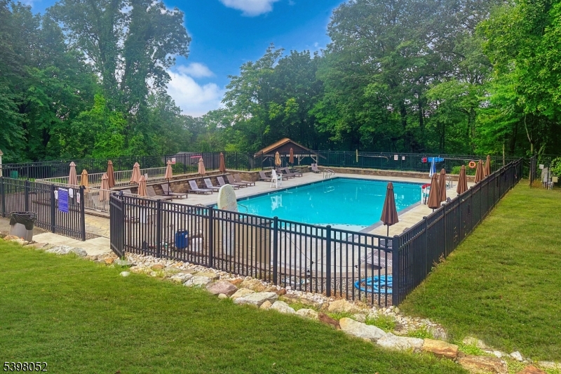 White Meadow Lake - Residential