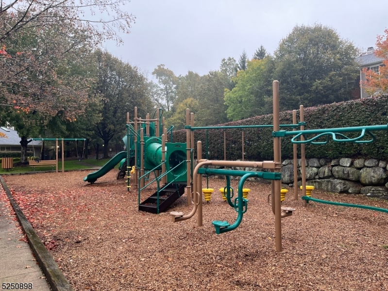 Franklin Heights - Residential Lease