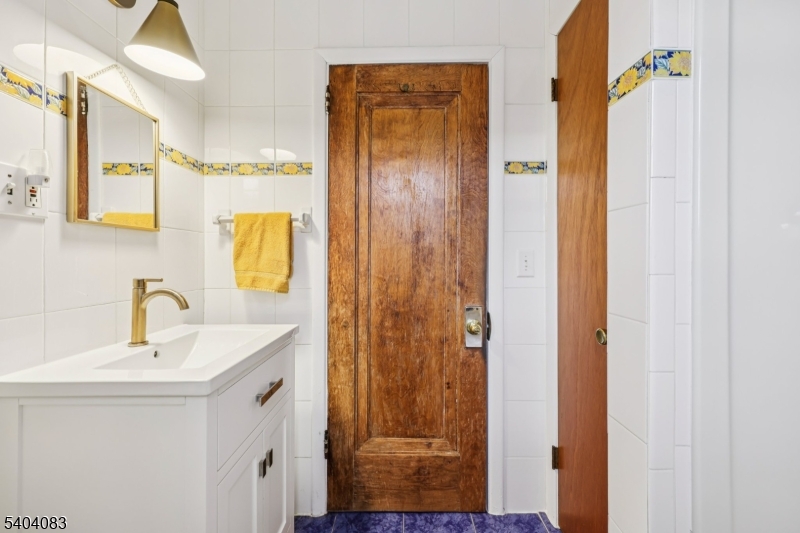 Yantacaw - Residential