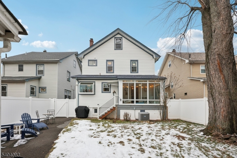 Yantacaw - Residential