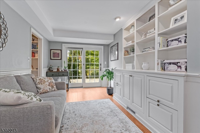 Washington HQ - Residential