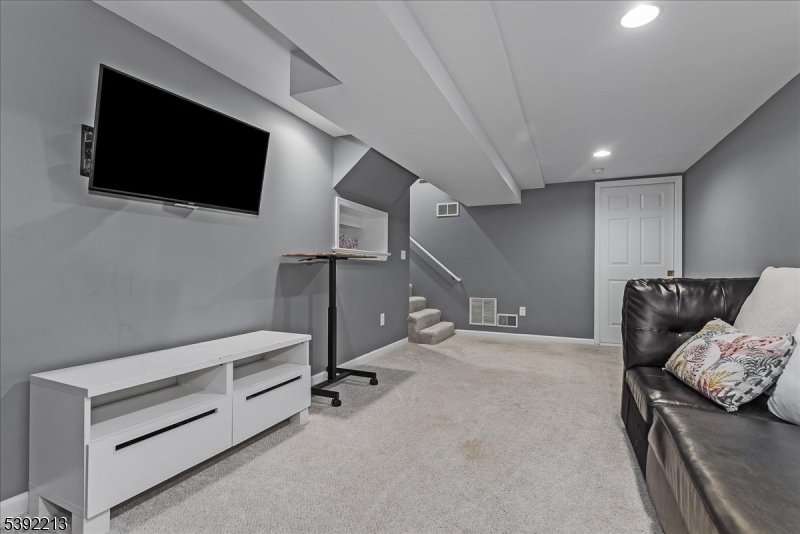 Washington HQ - Residential