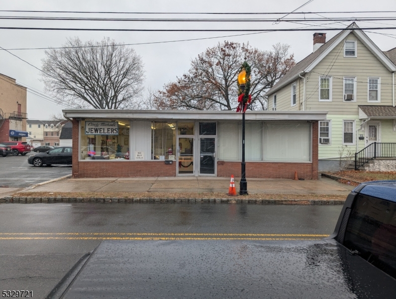 2 storefronts in South Plainfield's up and coming Historic Downtown District approximately 600 sf each (20x30 outside dimensions). Separate utilities, partially occupied with long time tenant.