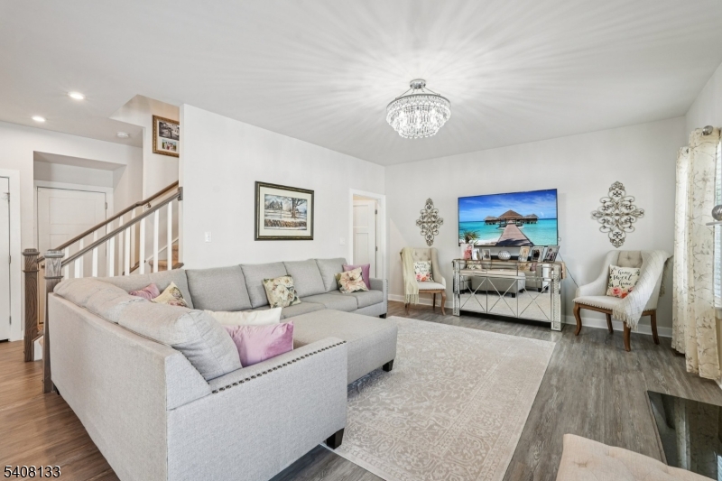 North Village Crossing - Residential