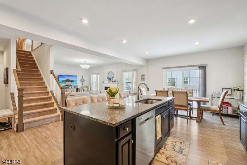 North Village Crossing - Residential