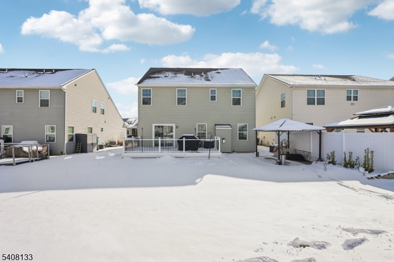 North Village Crossing - Residential