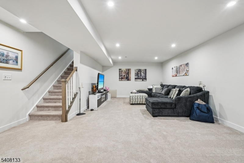 North Village Crossing - Residential