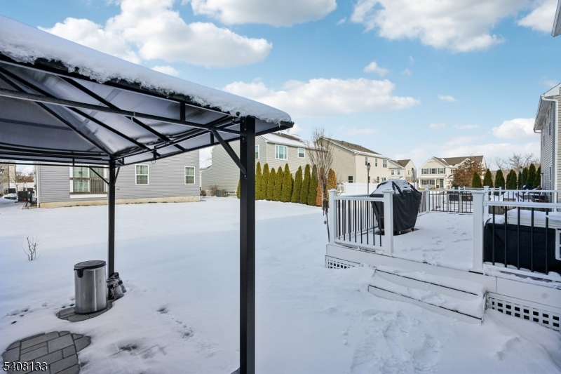 North Village Crossing - Residential