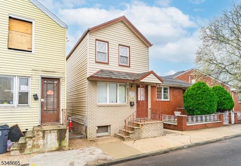 MLS: 3954824