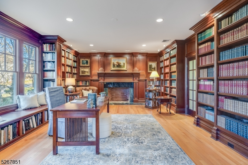 Rolling Hill - Residential