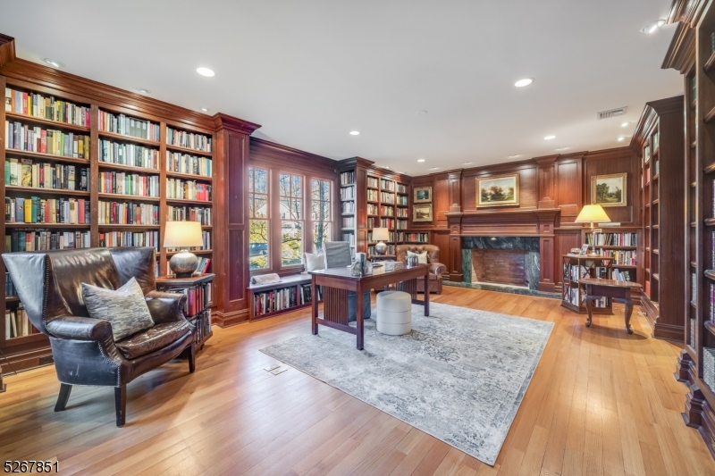 Rolling Hill - Residential