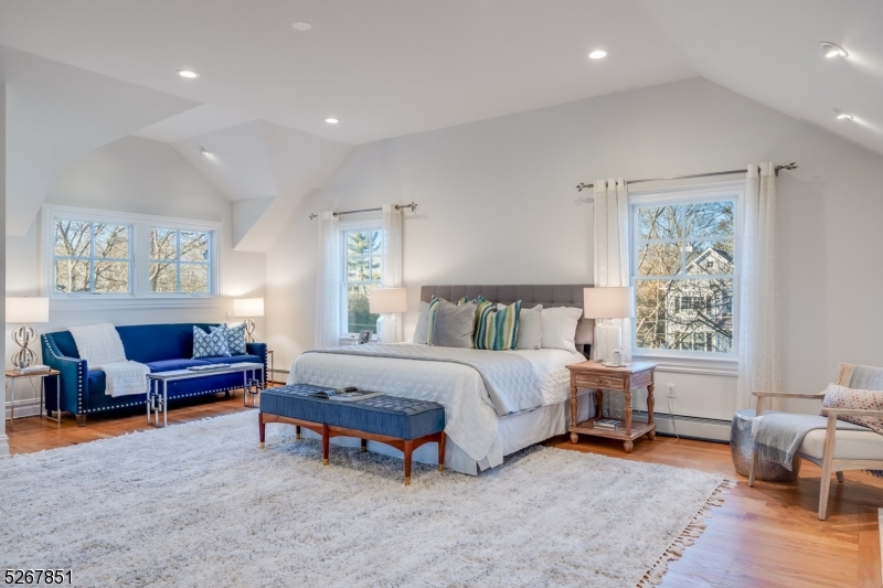 Rolling Hill - Residential