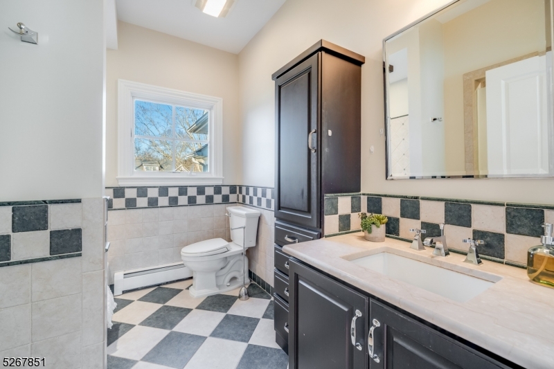 Rolling Hill - Residential