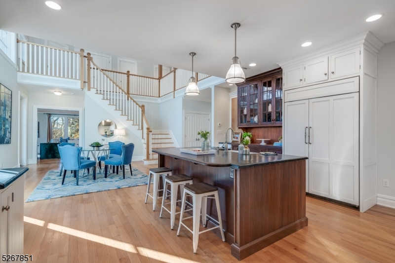 Rolling Hill - Residential