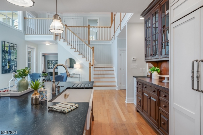 Rolling Hill - Residential